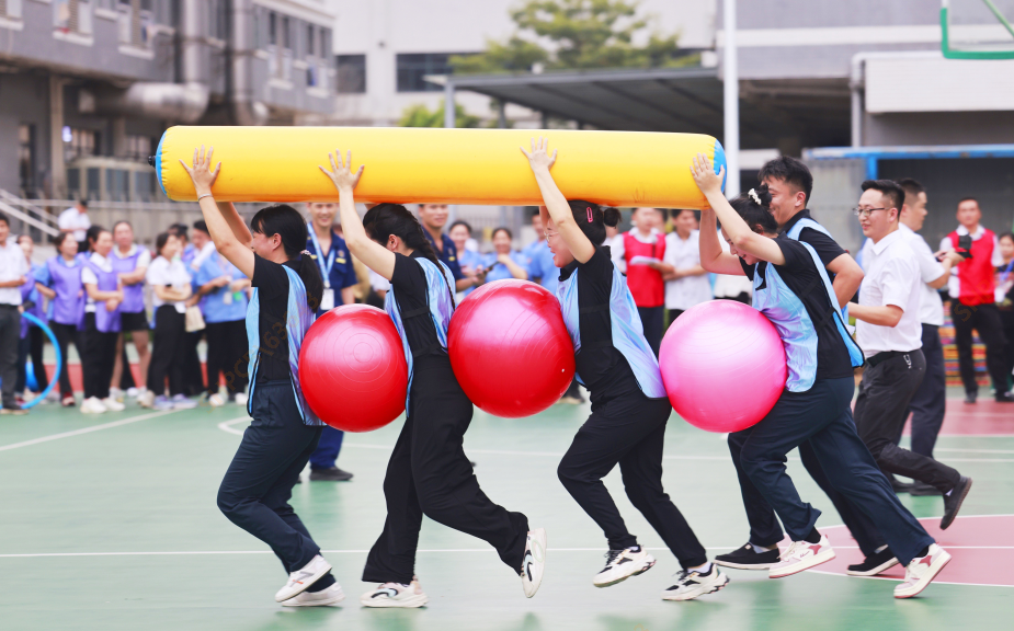 仲博cbin99科技第二届意见意义运动会圆满竣事